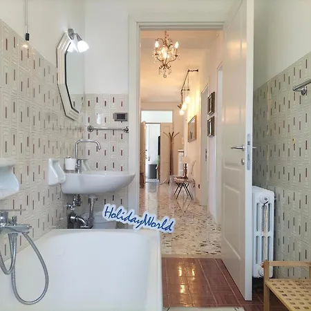 Casa Quercia Grande By Holiday World * Casoli (Abruzzo)